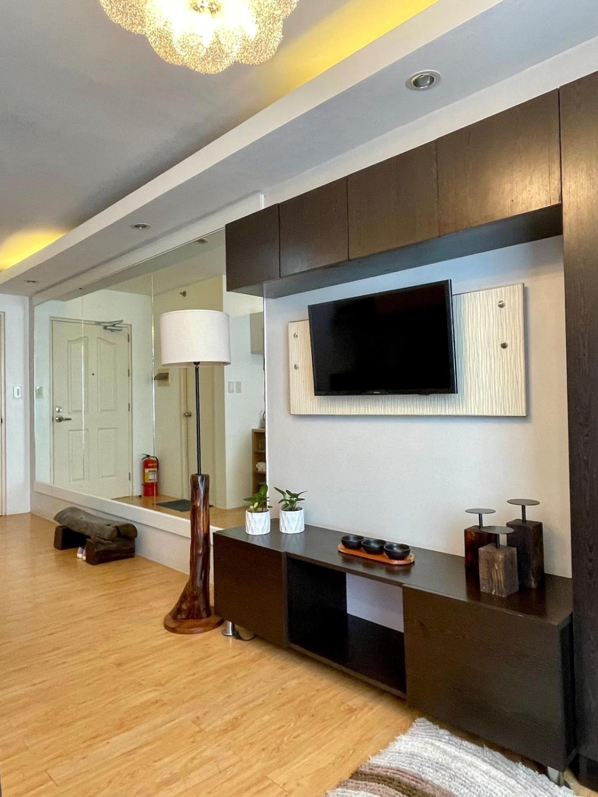 Uli-anan Avida Tower 1 It Park 1br
